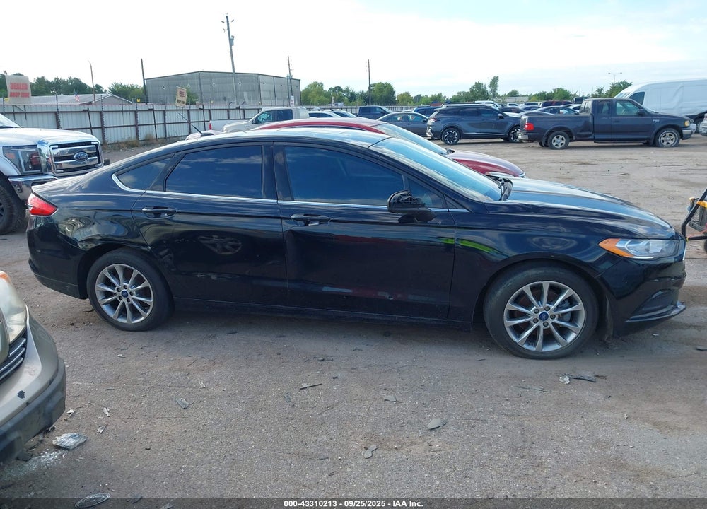 2017 FORD FUSION SE VIN: 3FA6P0HD8HR246938