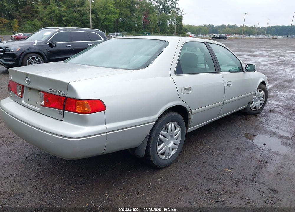 2000 TOYOTA CAMRY LE V6 VIN: 4T1BF22K4YU098726