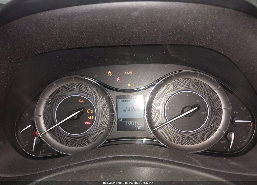 2015 INFINITI QX80 VIN: JN8AZ2NF9F9572924
