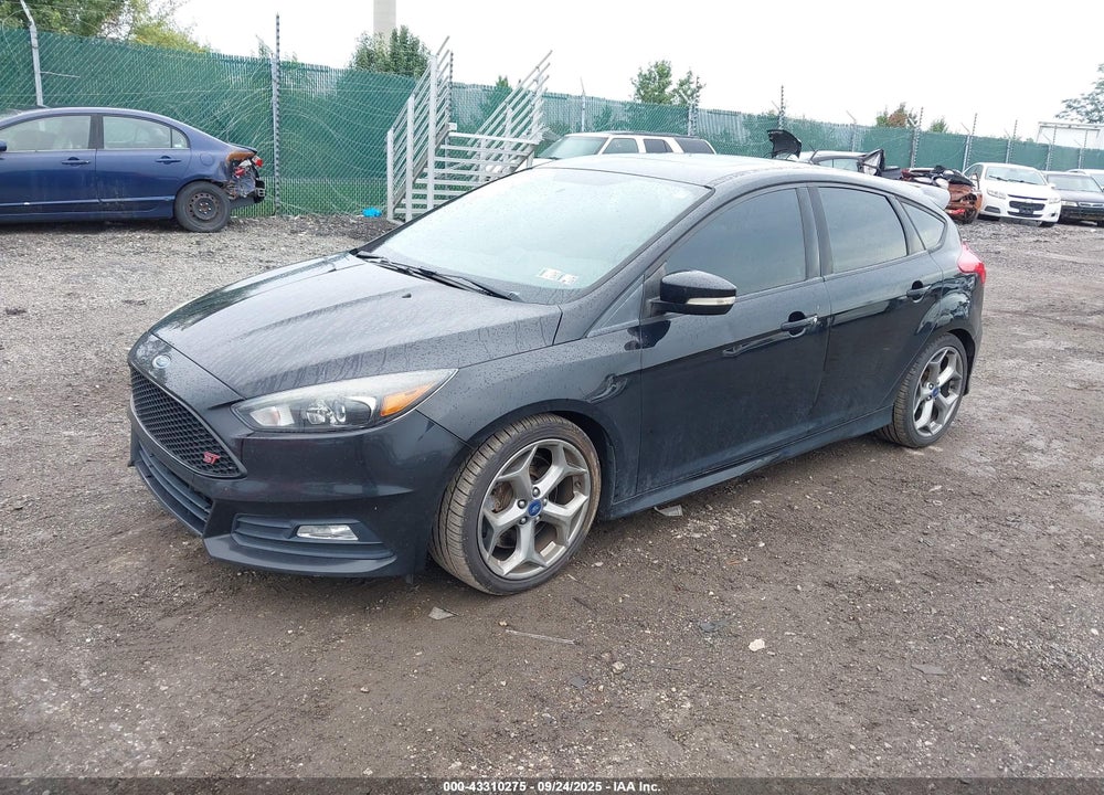 2017 FORD FOCUS VIN: 1FADP3L9XHL275402
