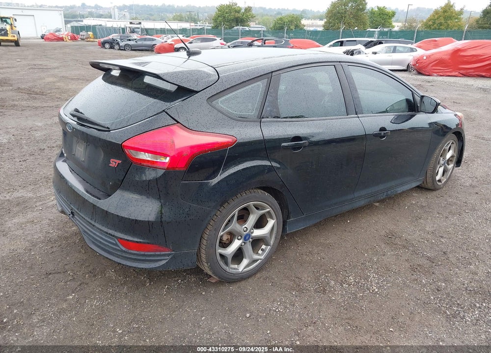 2017 FORD FOCUS VIN: 1FADP3L9XHL275402