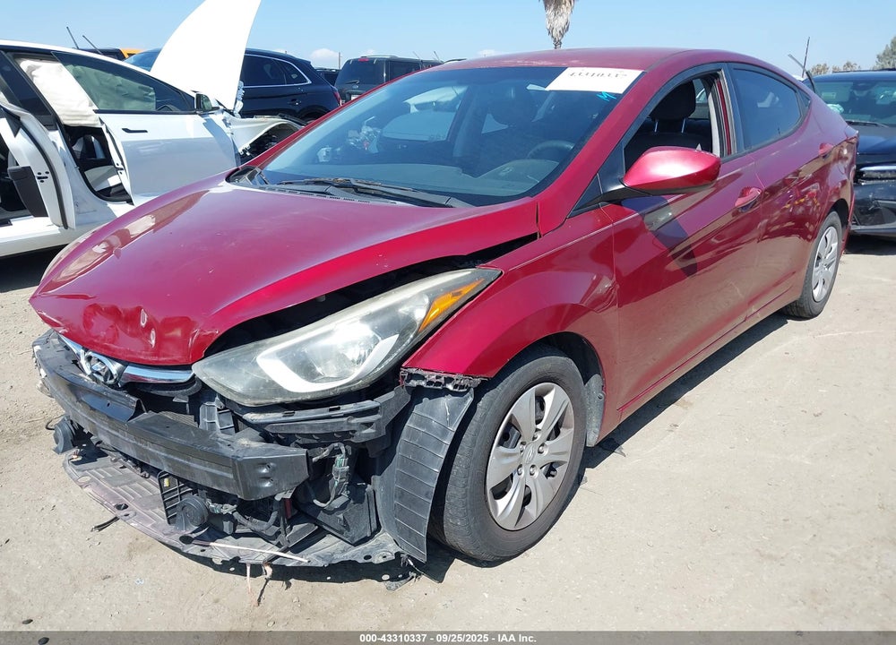 2016 HYUNDAI ELANTRA VIN: 5NPDH4AE2GH765770
