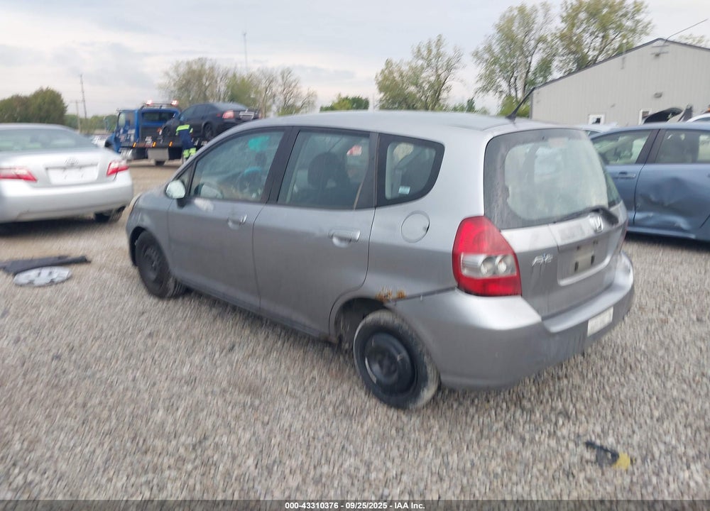2007 HONDA FIT VIN: JHMGD38417S013512
