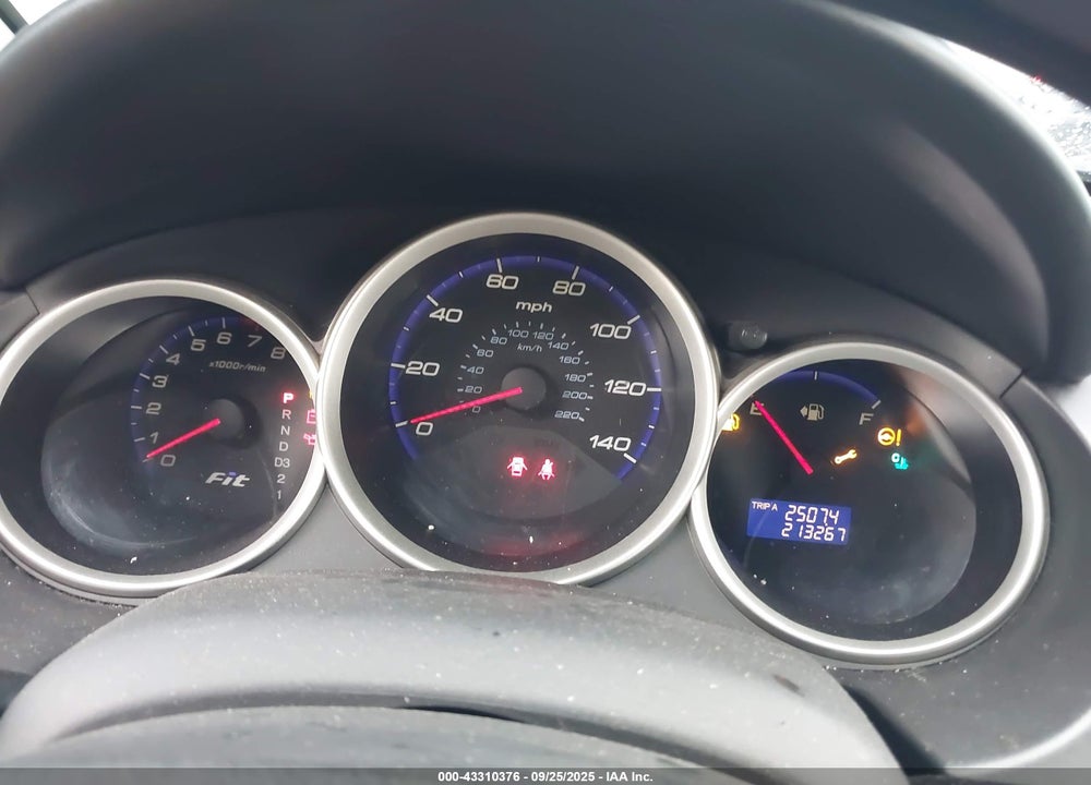 2007 HONDA FIT VIN: JHMGD38417S013512