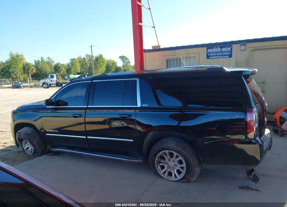 2019 GMC YUKON XL VIN: 1GKS1GKC5KR386391
