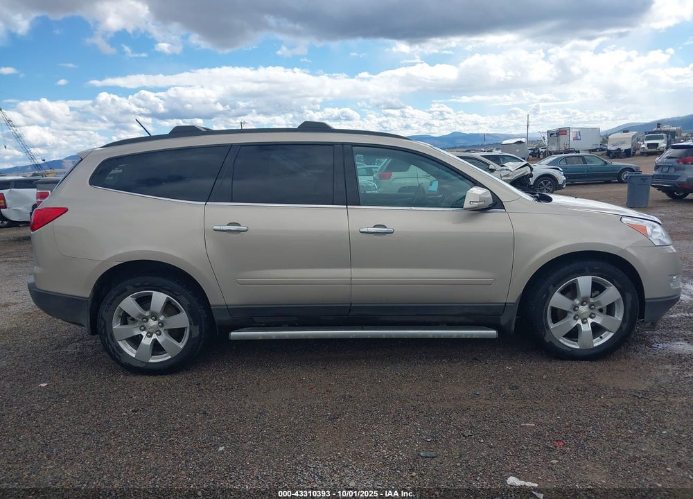 2011 CHEVROLET TRAVERSE 1LT VIN: 1GNKVGED1BJ411183