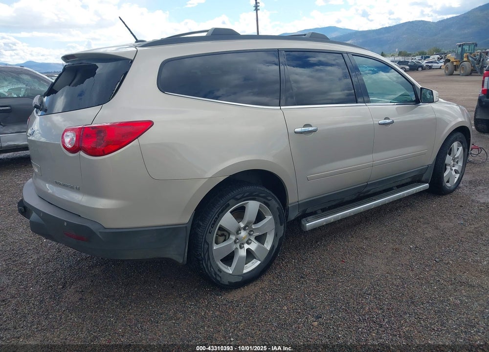 2011 CHEVROLET TRAVERSE 1LT VIN: 1GNKVGED1BJ411183