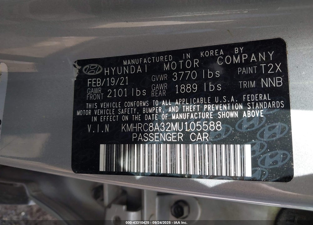 2021 HYUNDAI VENUE SEL VIN: KMHRC8A32MU105588