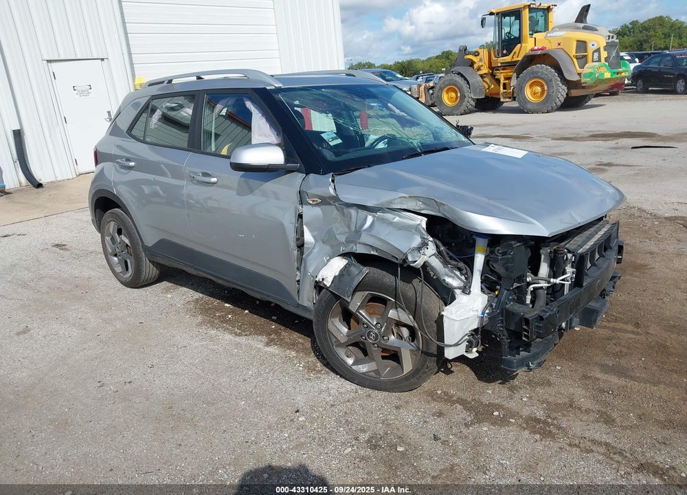 2021 HYUNDAI VENUE SEL VIN: KMHRC8A32MU105588
