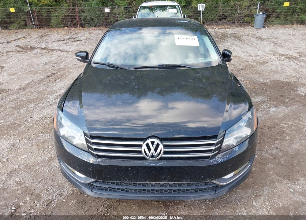 2014 VOLKSWAGEN PASSAT VIN: 1VWAT7A32EC044842