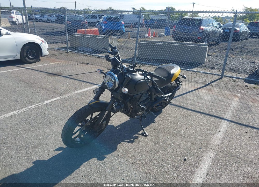 2016 DUCATI SCRAMBLER 800 VIN: ML015ANM5GT008224