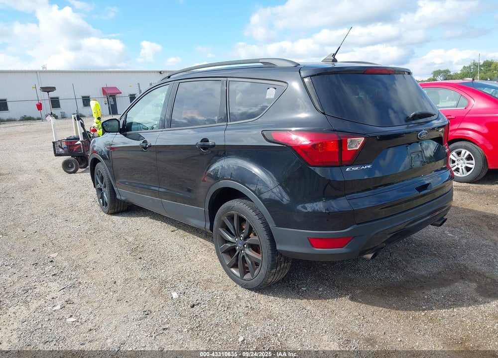 2019 FORD ESCAPE VIN: 1FMCU0GD2KUA07324