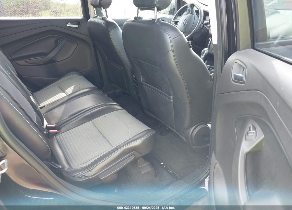 2019 FORD ESCAPE VIN: 1FMCU0GD2KUA07324