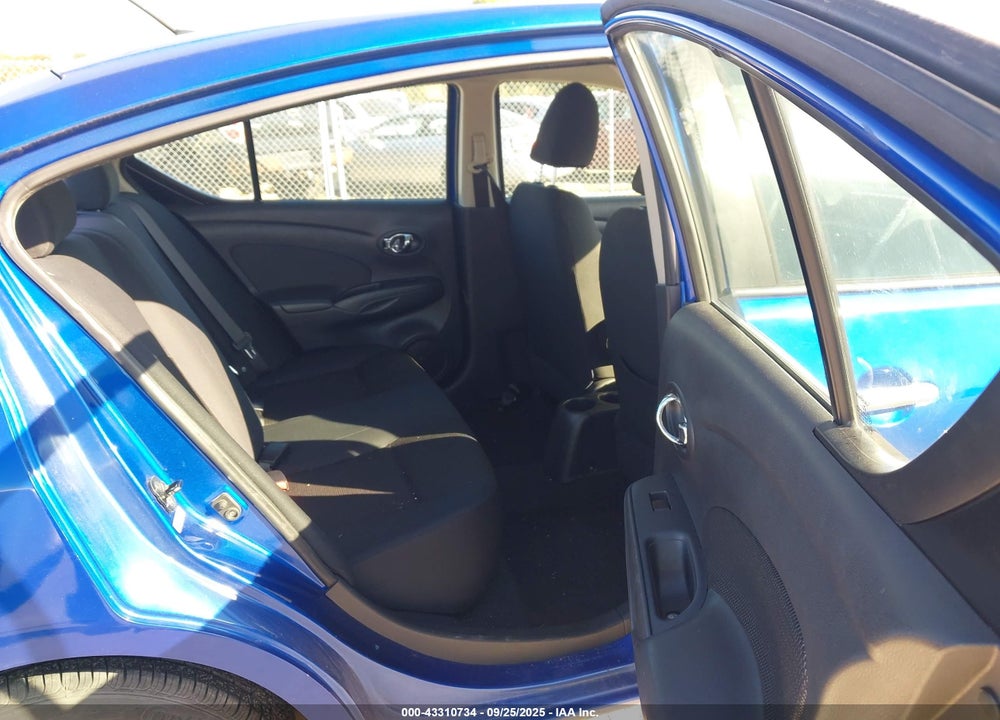 2013 NISSAN VERSA 1.6 SV VIN: 3N1CN7AP0DL883113