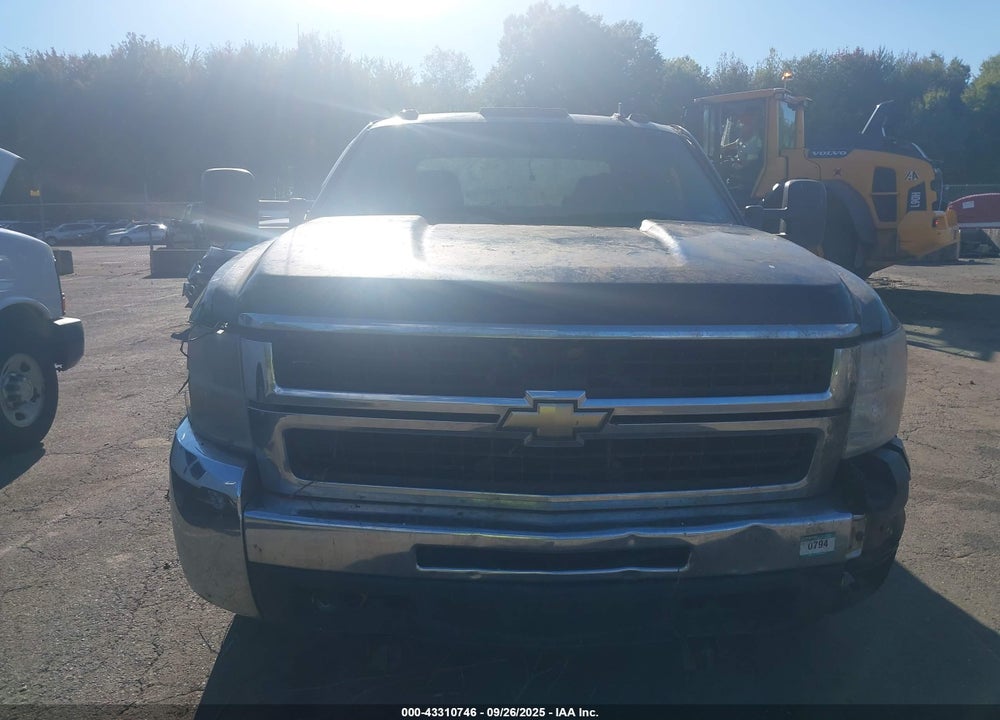 2008 CHEVROLET SILVERADO 2500HD WORK TRUCK VIN: 1GCHK23K08F188128