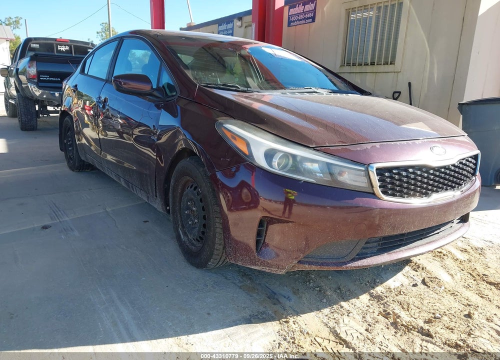 2018 KIA FORTE VIN: 3KPFK4A70JE199597