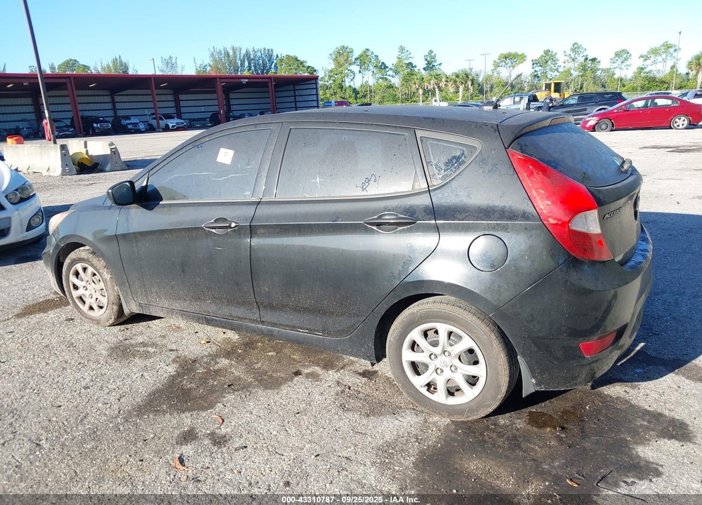 2013 HYUNDAI ACCENT VIN: KMHCT5AE4DU088556
