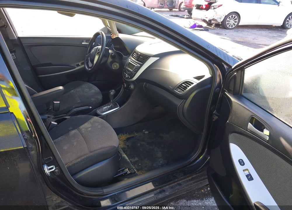2013 HYUNDAI ACCENT VIN: KMHCT5AE4DU088556