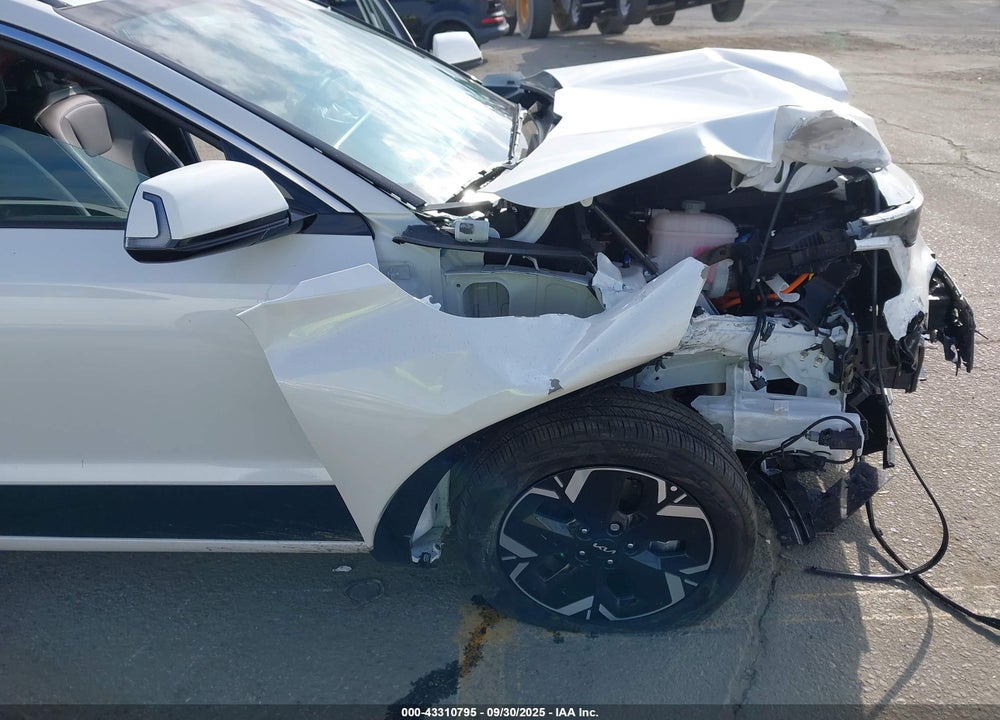 2025 KIA NIRO EV WIND VIN: KNDCR3L13S5144561