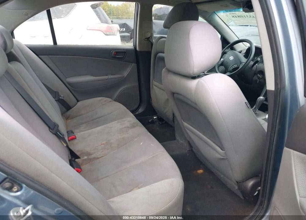 2010 HYUNDAI SONATA VIN: 5NPET4AC4AH657675