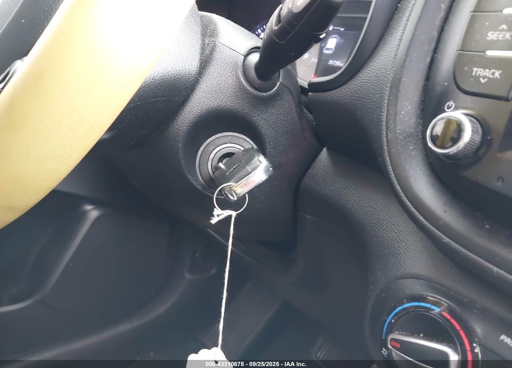 2021 KIA SOUL VIN: KNDJ23AU3M7754427
