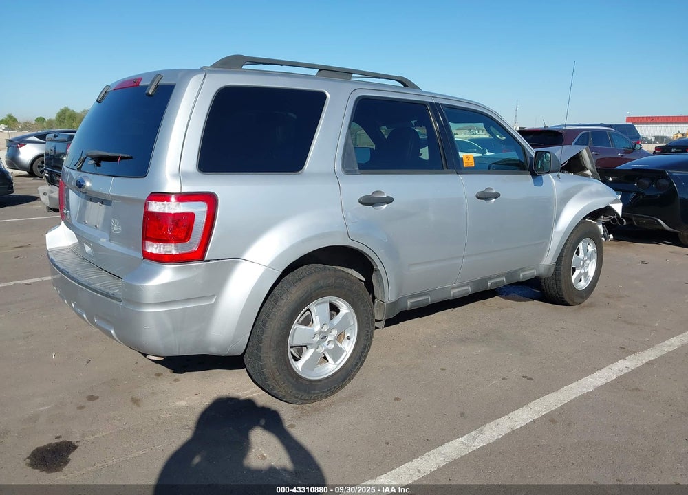 2010 FORD ESCAPE VIN: 1FMCU0D73AKB42448