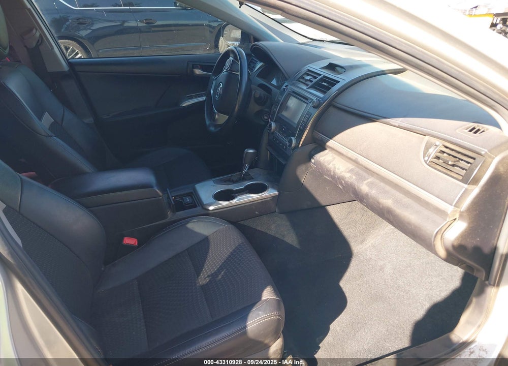 2014 TOYOTA CAMRY SE VIN: 4T1BF1FK4EU400189