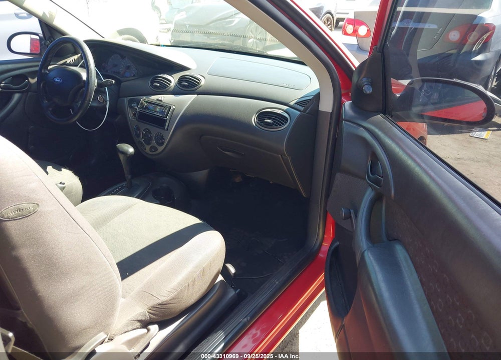 2003 FORD FOCUS VIN: 3FAHP31Z43R184334