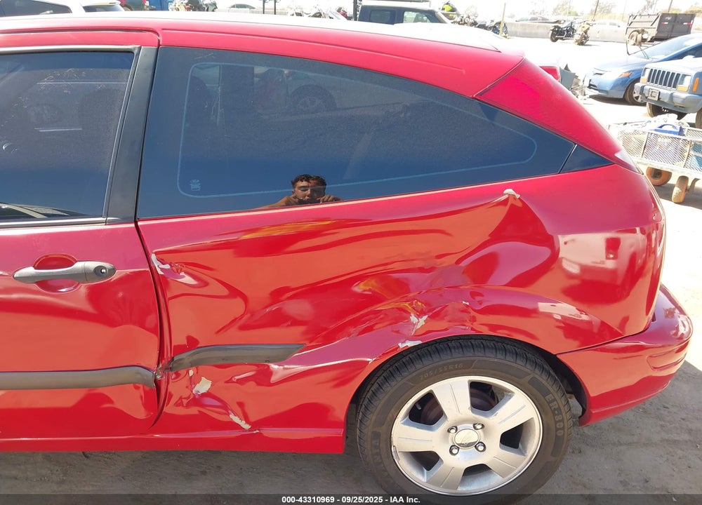 2003 FORD FOCUS VIN: 3FAHP31Z43R184334