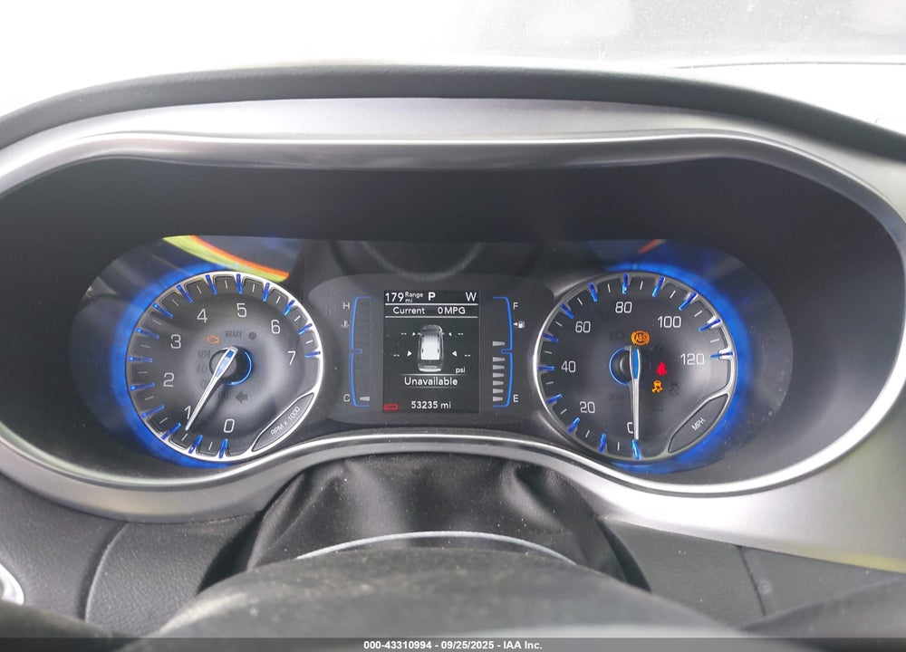 2019 CHRYSLER PACIFICA TOURING L VIN: 2C4RC1BG3KR569657