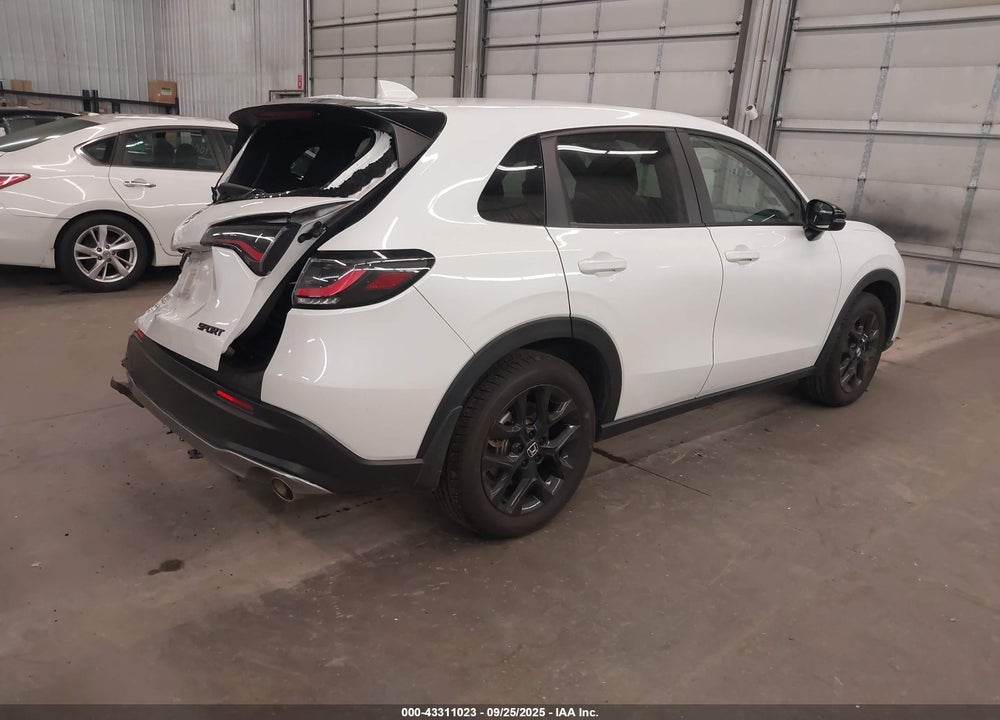 2024 HONDA HR-V VIN: 3CZRZ1H58RM722520
