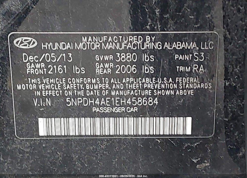2014 HYUNDAI ELANTRA VIN: 5NPDH4AE1EH458684