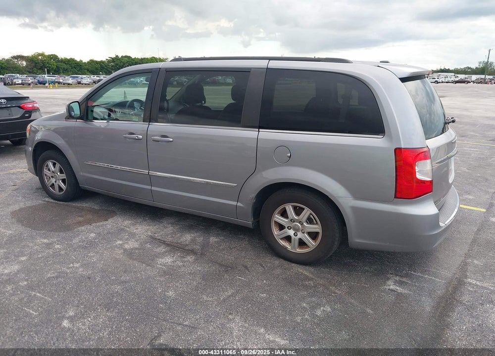 2013 CHRYSLER TOWN & COUNTRY TOURING VIN: 2C4RC1BG8DR584366