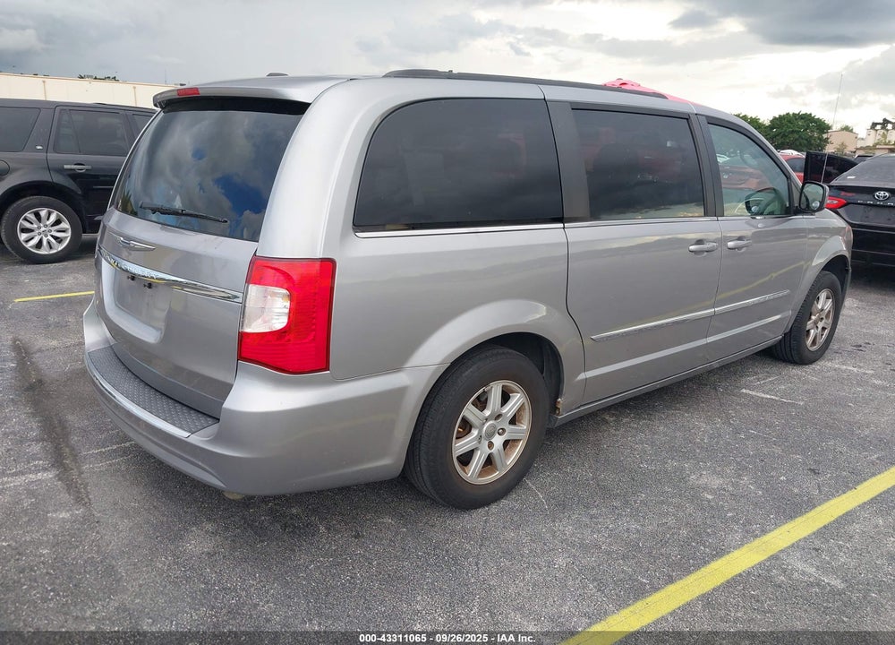 2013 CHRYSLER TOWN & COUNTRY TOURING VIN: 2C4RC1BG8DR584366