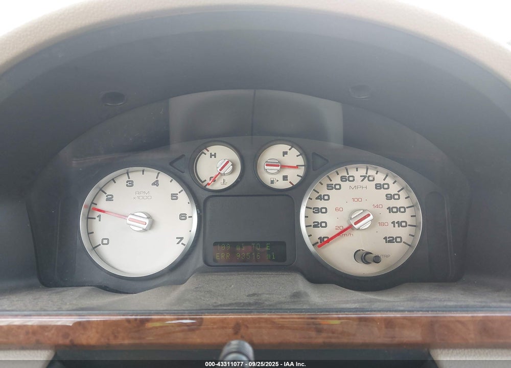 2005 FORD FIVE HUNDRED LIMITED VIN: 1FAHP25165G157113