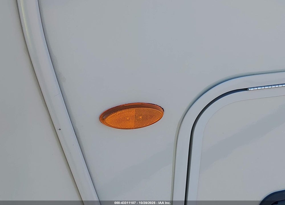 2017 JAYCO EAGLE VIN: 1UJBJ0BU5H1EB0125