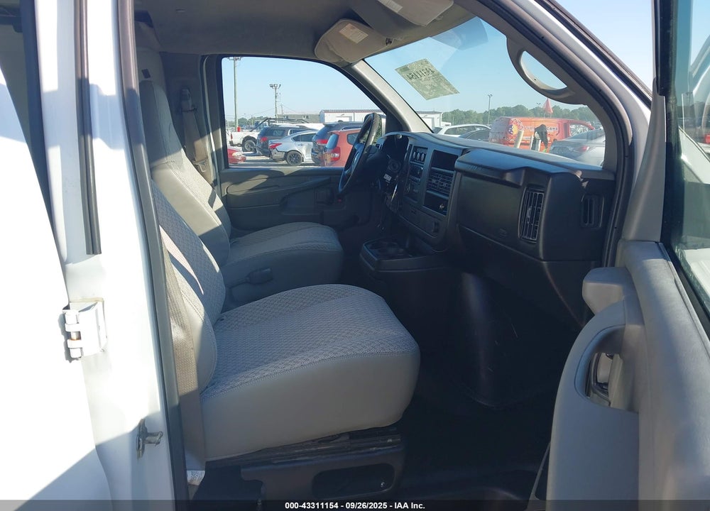 2009 CHEVROLET EXPRESS 1500 VIN: 1GCFG15X591121745