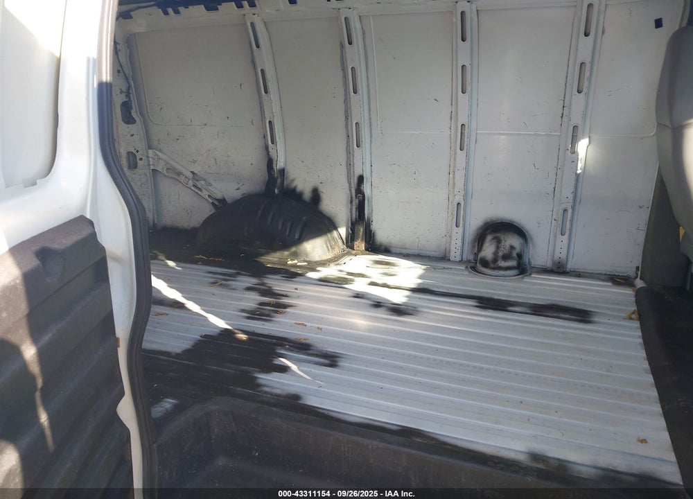 2009 CHEVROLET EXPRESS 1500 VIN: 1GCFG15X591121745