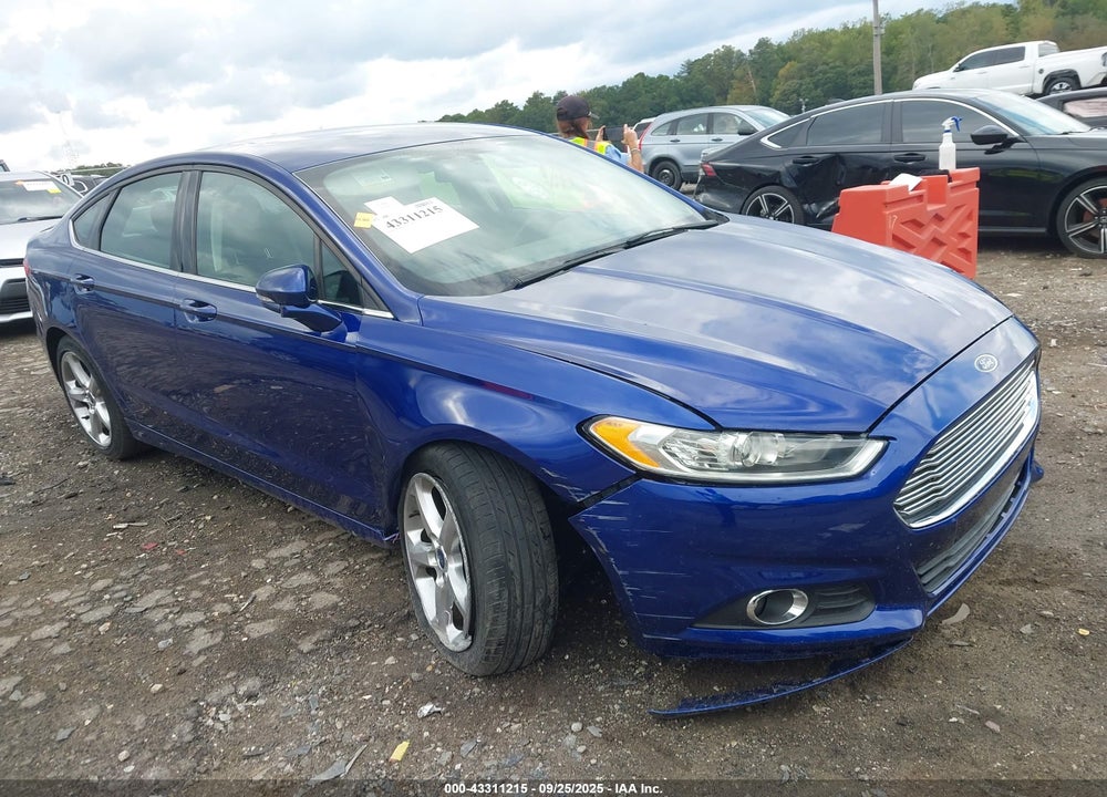 2015 FORD FUSION SE VIN: 3FA6P0HDXFR141749