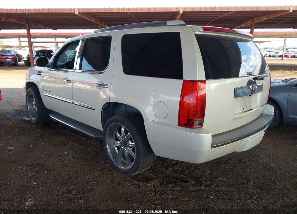 2008 CADILLAC ESCALADE STANDARD VIN: 1GYEC63808R114602