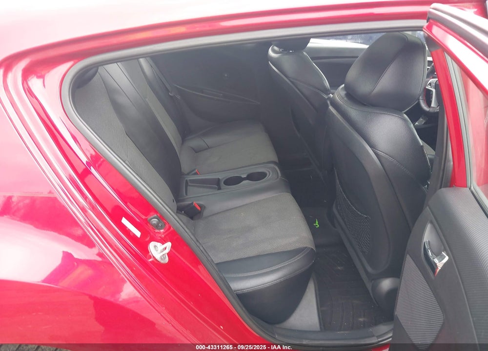2013 HYUNDAI VELOSTER VIN: KMHTC6AD2DU144460
