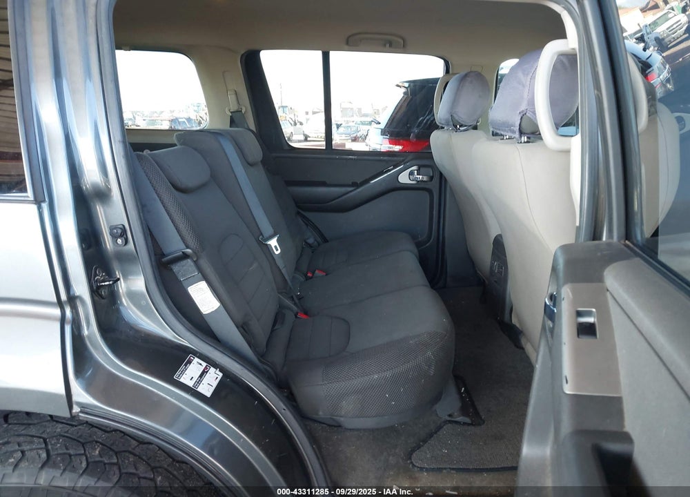 2005 NISSAN PATHFINDER VIN: 5N1AR18W05C773061