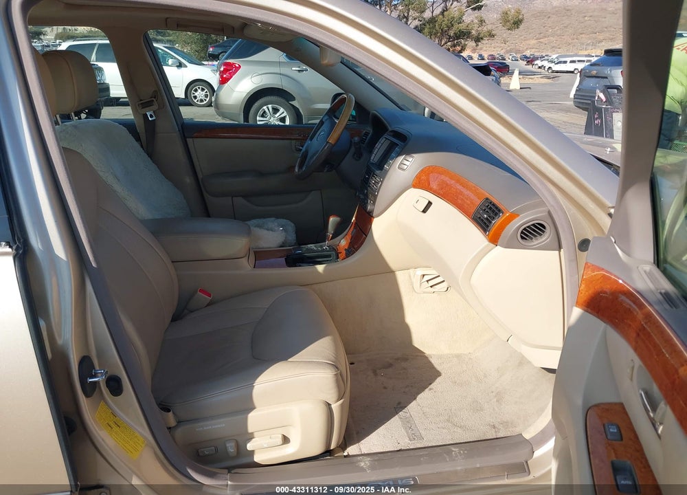 2005 LEXUS LS 430 VIN: JTHBN36F850181121