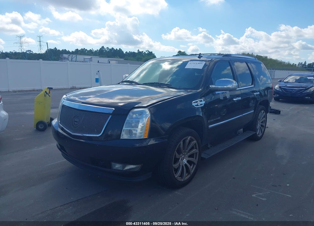 2009 CADILLAC ESCALADE VIN: 1GYFC23279R211273