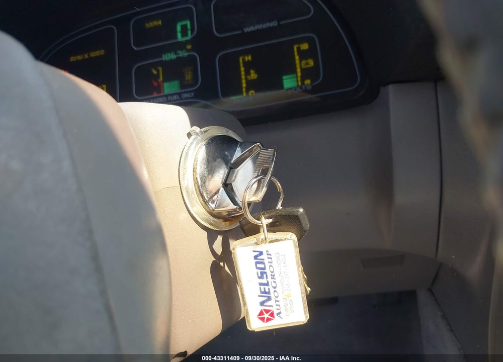1991 CHRYSLER LEBARON LX VIN: 1C3XJ5532MG138832