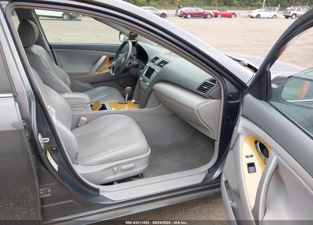2007 TOYOTA CAMRY XLE V6 VIN: 4T1BK46K27U501893