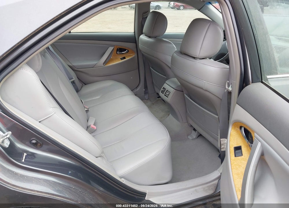 2007 TOYOTA CAMRY XLE V6 VIN: 4T1BK46K27U501893