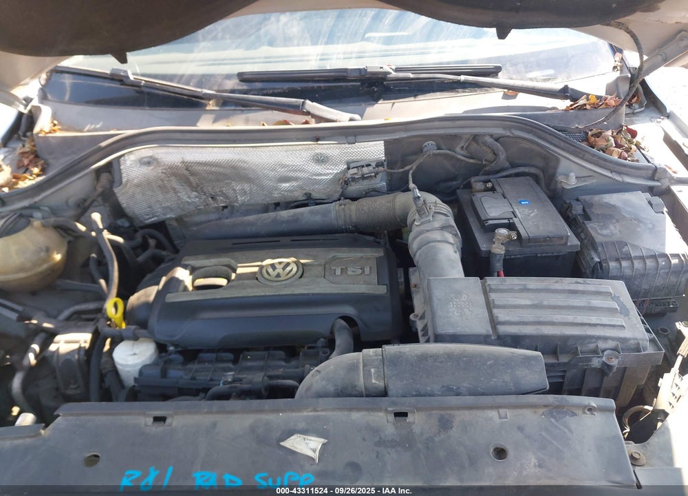 2014 VOLKSWAGEN TIGUAN VIN: WVGAV3AX9EW520197