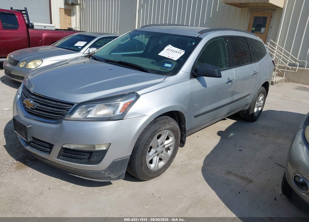 2014 CHEVROLET TRAVERSE LS VIN: 1GNKRFED4EJ335686