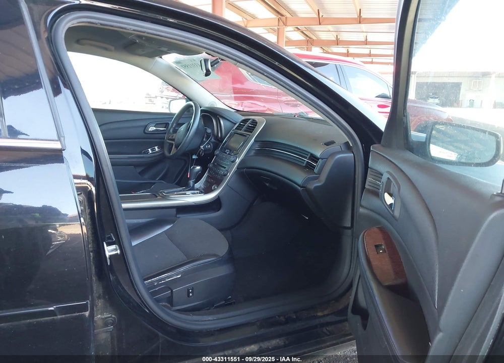 2013 CHEVROLET MALIBU VIN: 1G11C5SA2DU117097